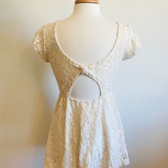 Cream Forever 21 Short Dress (Size Medium) - Picture 3 of 6